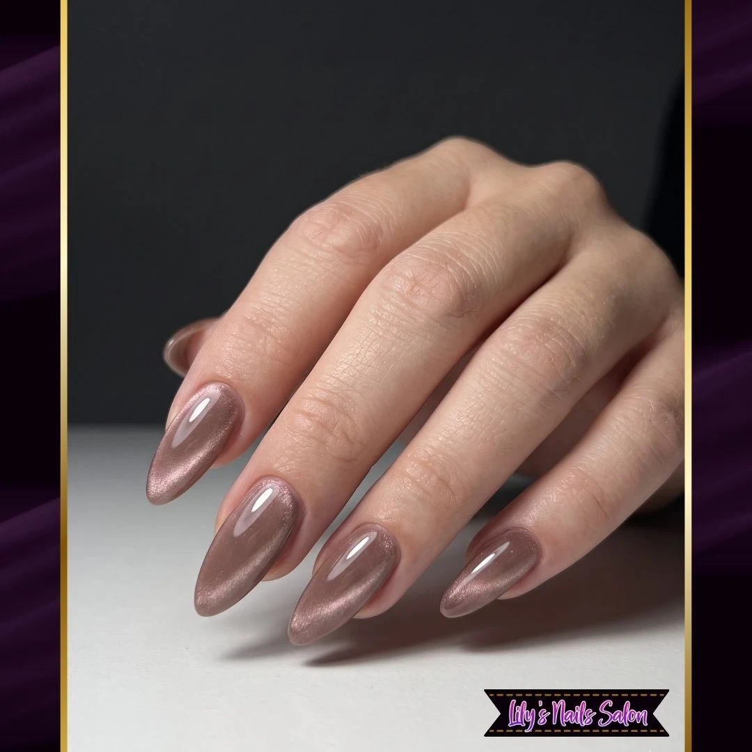Trending nails art